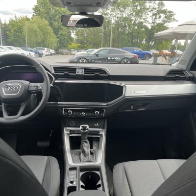 Oddam leasing Audi Q3 2023