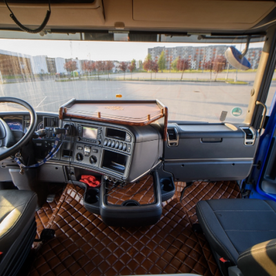 SCANIA R520