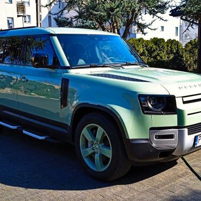 Land Rover Defender 110 | 75th Anniversary Edition 400KM | Stan Salonowy, CESJA w PKO Leasing, Łączny koszt to 359 889,00 zł
