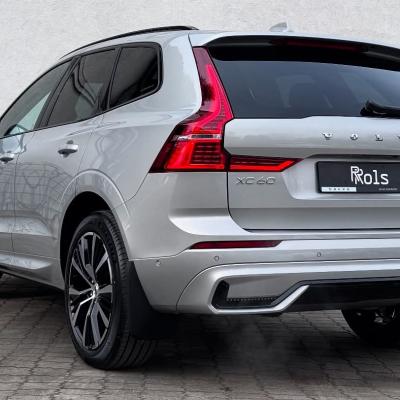 Volvo xc60 B5 2025r