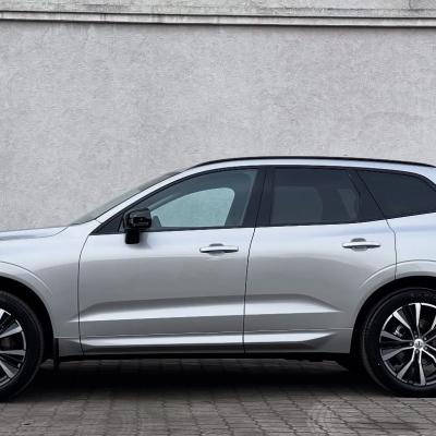 Volvo xc60 B5 2025r