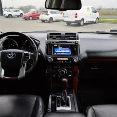 Land Cruiser Executive