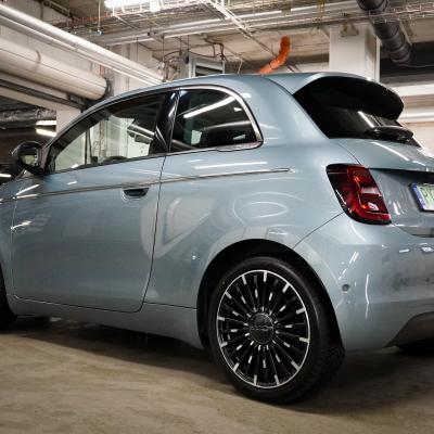 Fiat 500 Cesja - Fiat 500e La Prima - Niebieski Glacier