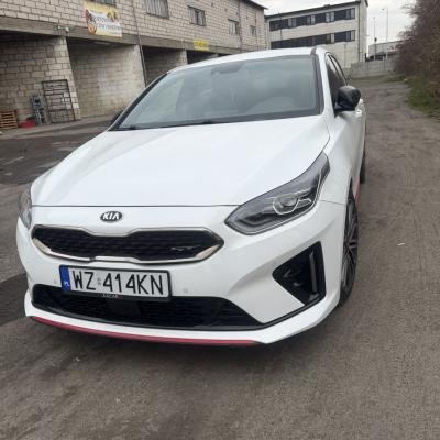 Kia proceed gt 1.6 204 km cesja