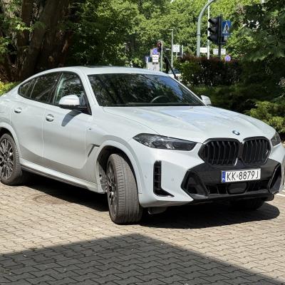 BMW X6M 40i. Jak nowy. Piękny kolor. Bardzo atrakcyjny najem (cesja)