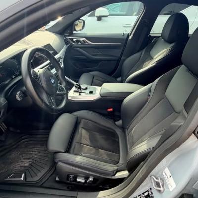 BMW M440i