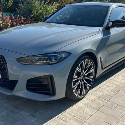 BMW M440i
