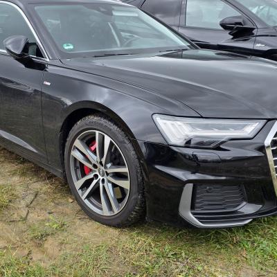AUDI A6 C8 Avant S-Line 55 TFSIe Quattro LED Matrix HD 2021r.