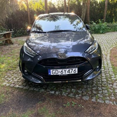 Toyota Yaris Executive 1.5 VVT-i H 130KM niskie odstępne