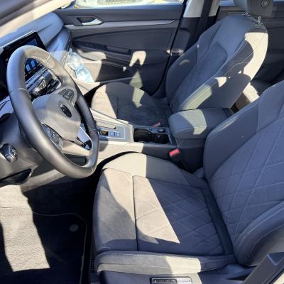Volkswagen Golf 1.5 eTSI EVO Style DSG