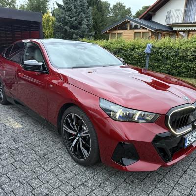 BMW 5 2024 2.0D