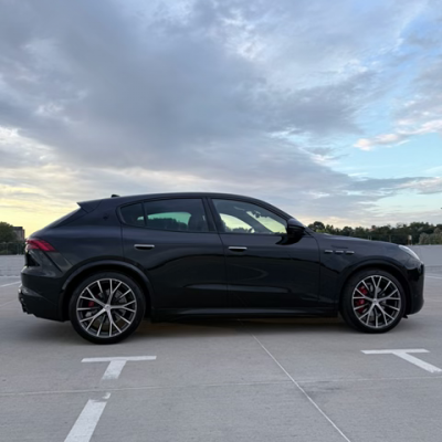 Maserati Grecale 330 KM