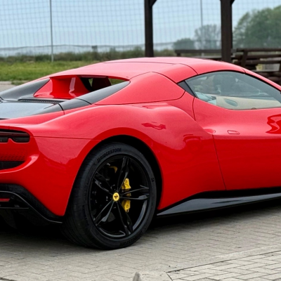 Ferrari 296 GTS
