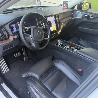 Volvo XC60 B5 AWD FULL OPCJA | Bowers&Wilkins| Pneumatyka|Gwarancja ! 0 zł odstępne