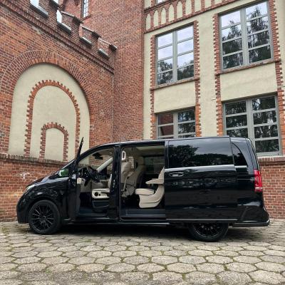 MERCEDES-Benz Klasa V 300d  4-Matic Exclusive 9G-Tronic/długi/