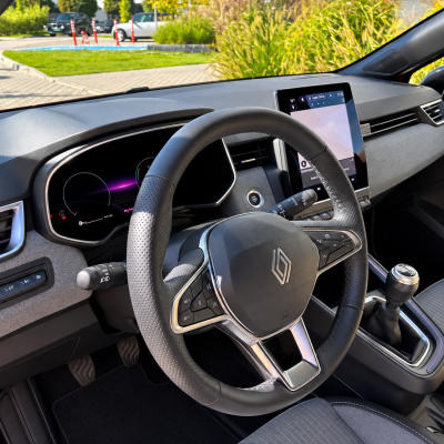 Renault Clio Techno 1.0 TCe 90 KM | Cesja leasingu | 7 300 km | Poznań