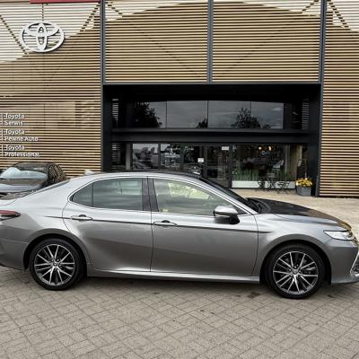 Cesja leasingu operacyjnego – Toyota Camry Executive 2.5 Hybrid 218 KM (2023)