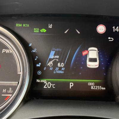 Cesja leasingu operacyjnego – Toyota Camry Executive 2.5 Hybrid 218 KM (2023)