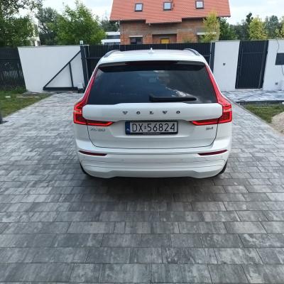 Cesja Volvo XC60 2022  B4 Diesel 68 tys przebiegu