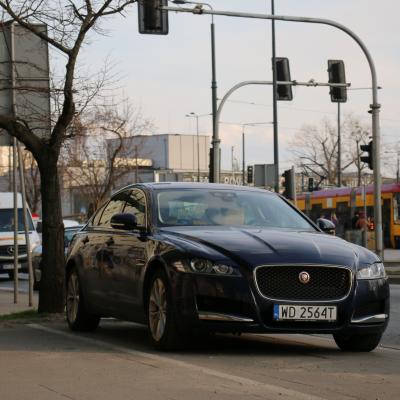 Jaguar XF 2.0T Portfolio 250KM 2018r