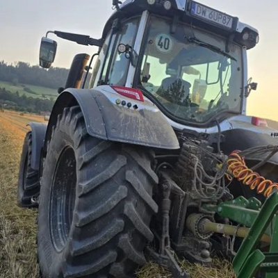 Valtra N134 Versu